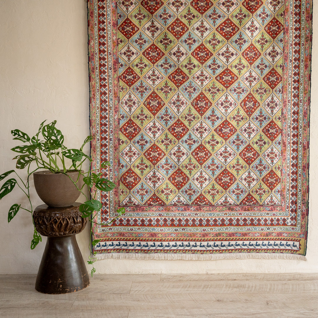 ペルシャ手織りキリム シルク ラグ シルジャン 127×183cm – Persiadirect