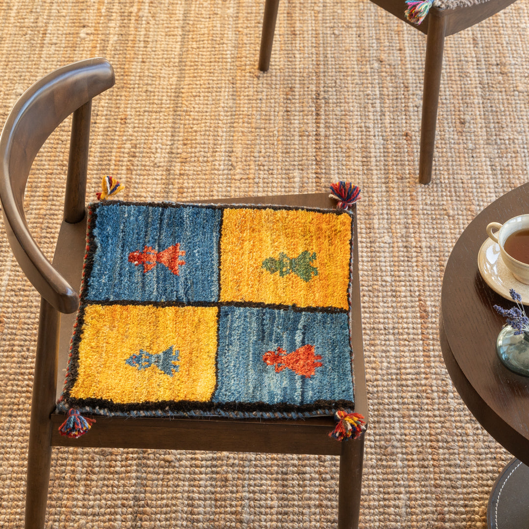 ギャッベ ペルシャ手織り絨毯 座布団 43×41cm – Persiadirect