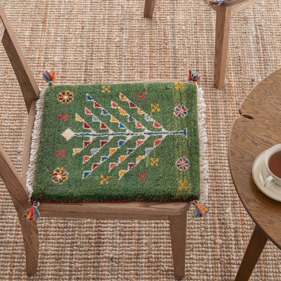 ギャッベ ペルシャ手織り絨毯 座布団 40×44cm – Persiadirect