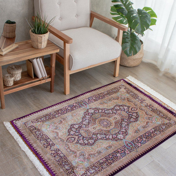 ペルシャ手織り絨毯 シルク ラグ クム 80×127cm – Persiadirect