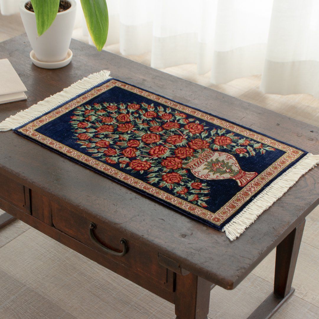 ペルシャシルク小さな絨毯 364203448973792703_1080x.jpg?v