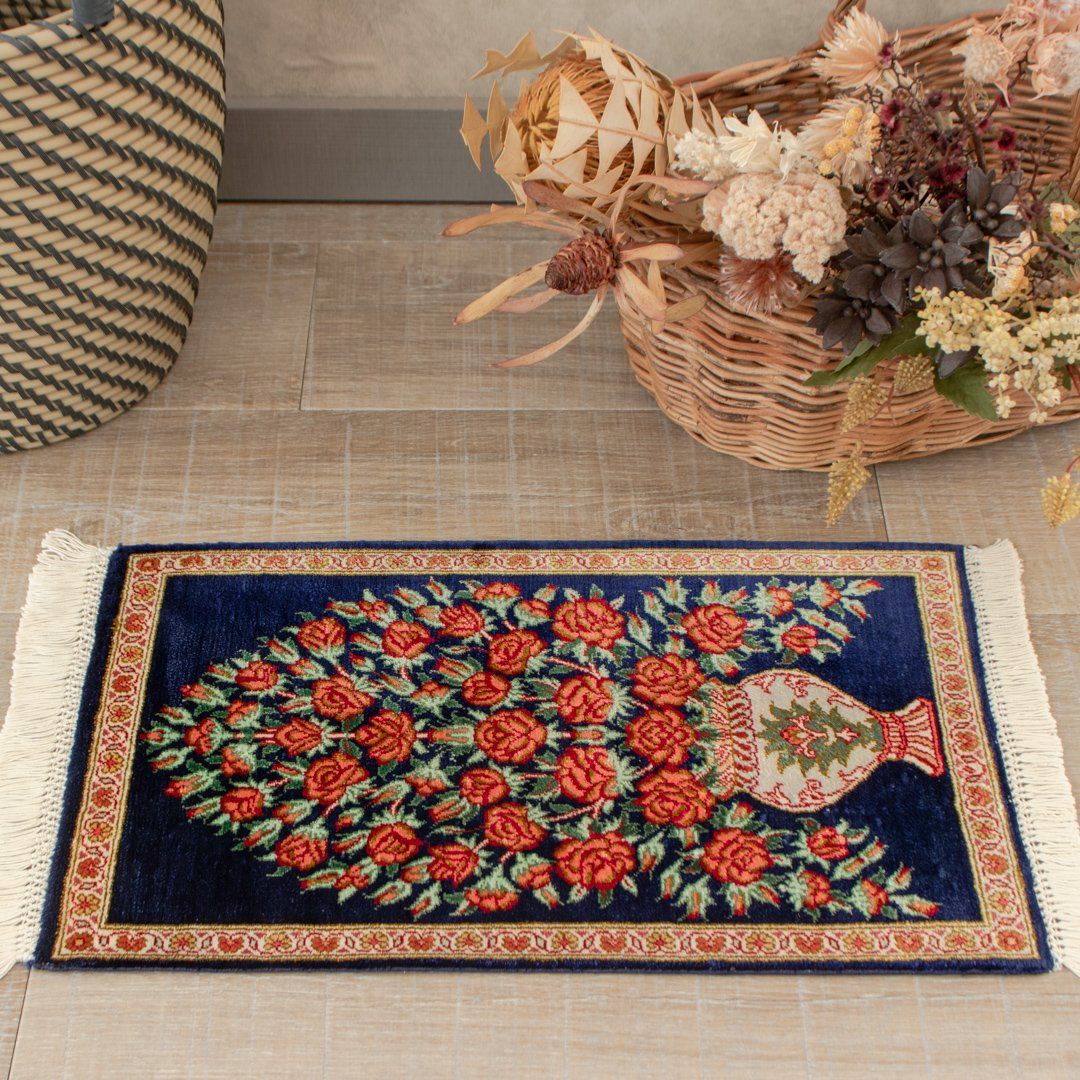 ペルシャシルク小さな絨毯 ペルシャ手織り絨毯 シルク ミニ絨毯 クム 25×40cm – Persiadirect