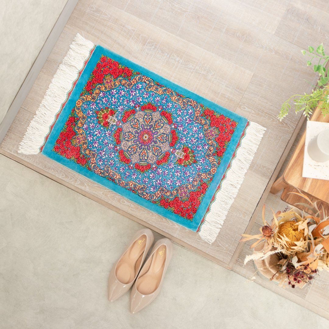 ペルシャ手織り絨毯 シルク 玄関マット クム 42×57cm – Persiadirect