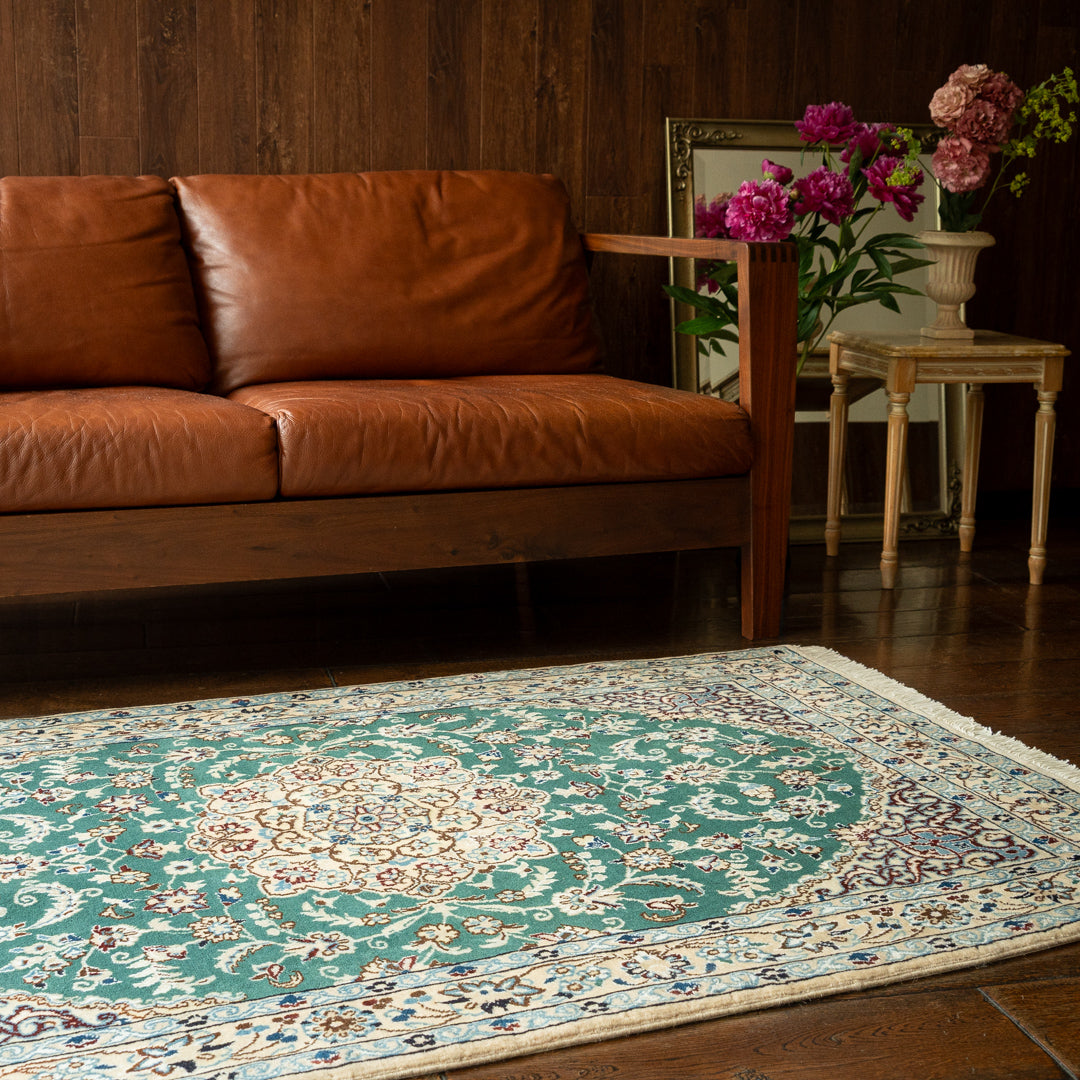 ペルシャ絨毯 ヴィンテージラグ 145×98cm 手織り オールドpersia ペルシャ絨毯 ヴィンテージラグ 145×98cm 手織り オールドpersia