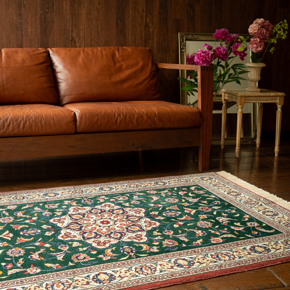 手織りウールペルシャラグ 約150×215センチ 手織りウールペルシャラグ 約150×215センチ 手織りウールペルシャラグ