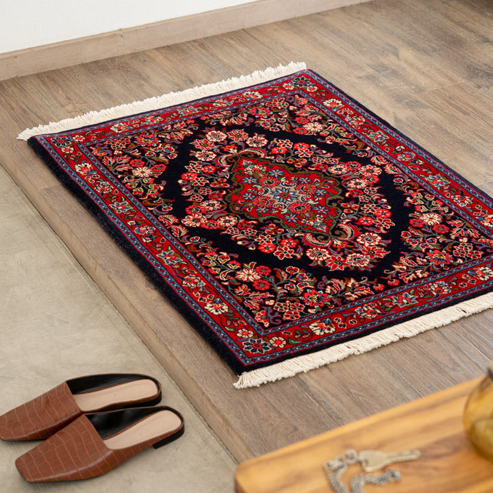 GUMI グミ ペルシャ絨毯（手織り） 玄関マット他 – Persiadirect