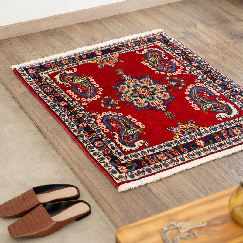 ペルシャ手織り絨毯　ウール　玄関マット　カーシャーン　77×92cm