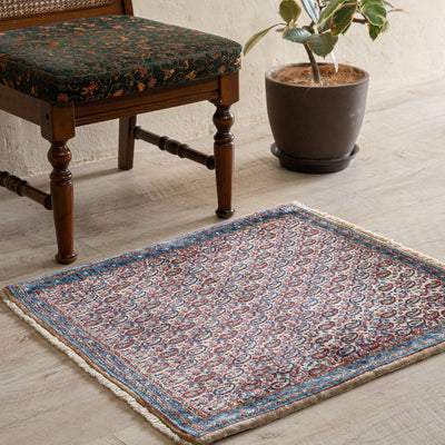 ペルシャ手織り絨毯　ウール　玄関マット　サルーク　68×76cm