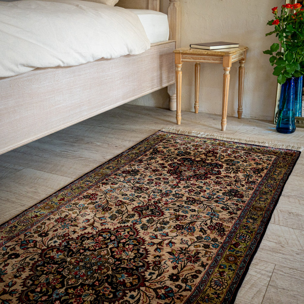 ペルシャ絨毯（手織り） ランナーサイズ（細長） – Persiadirect