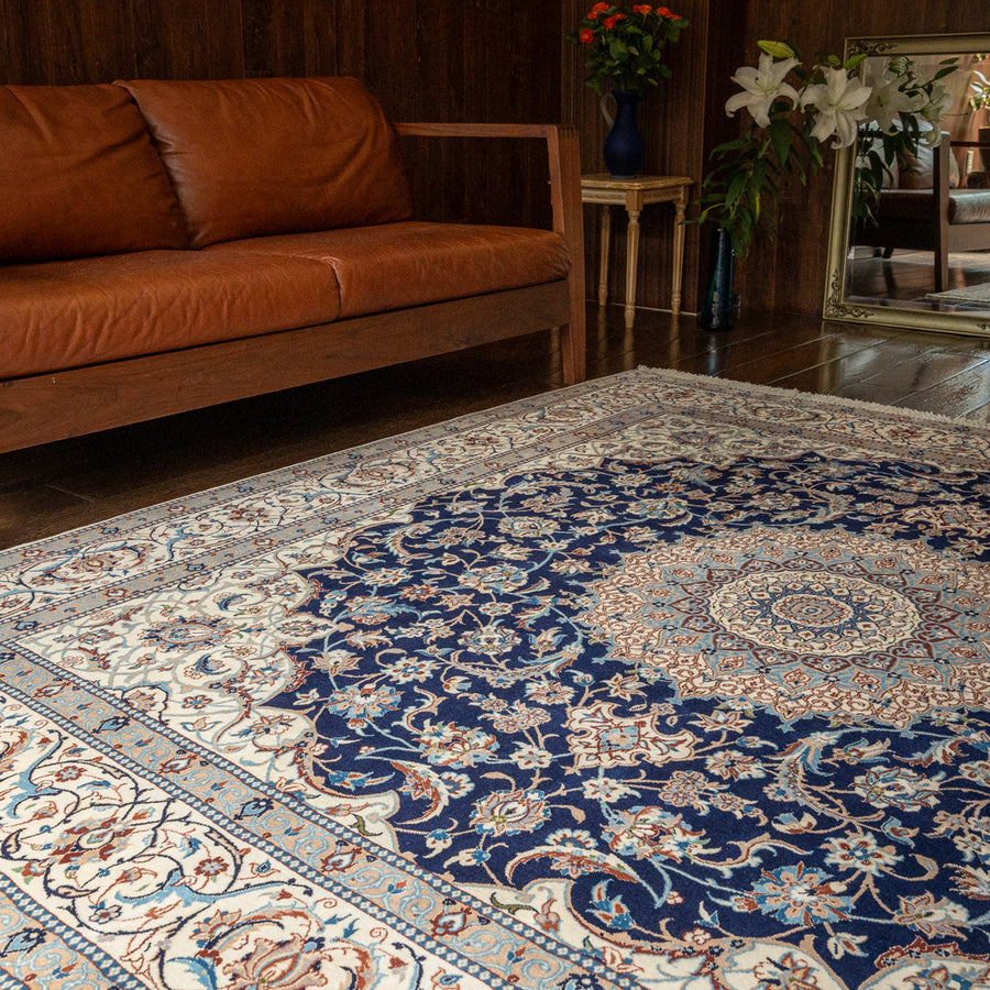 ペルシャ絨毯（手織り） 正方形サイズ (約200×200cm) – Persiadirect