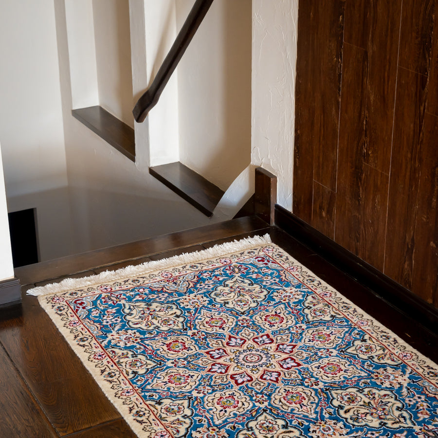 ペルシャ絨毯（手織り） 玄関マットMサイズ (約60×90cm) – Persiadirect