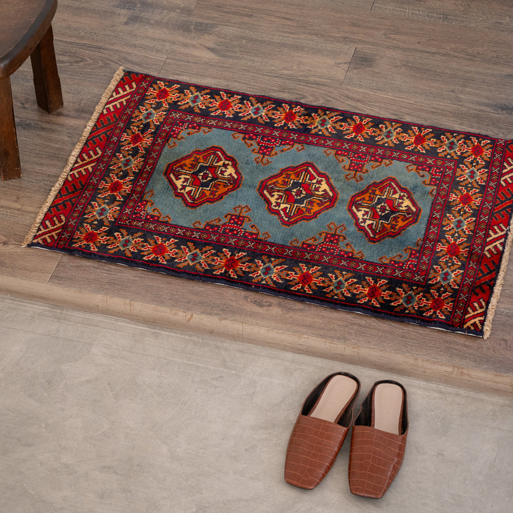 ペルシャ絨毯（手織り） 玄関マットMサイズ (約60×90cm) – Persiadirect