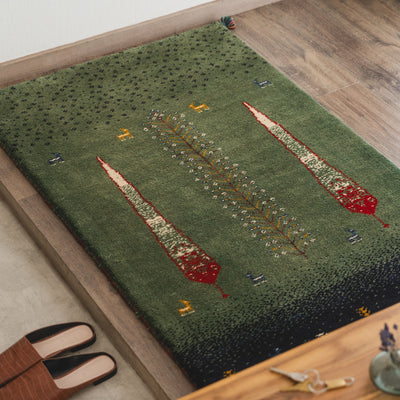 ギャッベ　ペルシャ手織り絨毯　ラグ　82×132cm