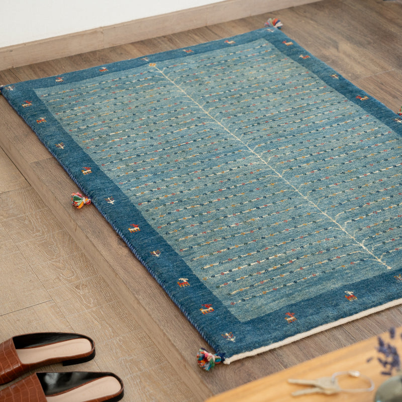 ギャッベ　ペルシャ手織り絨毯　ラグ　84×125cm