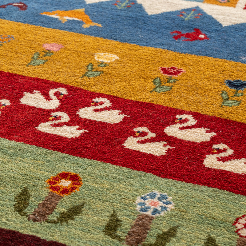 ギャッベ　ペルシャ手織り絨毯　ラグ　156×200cm