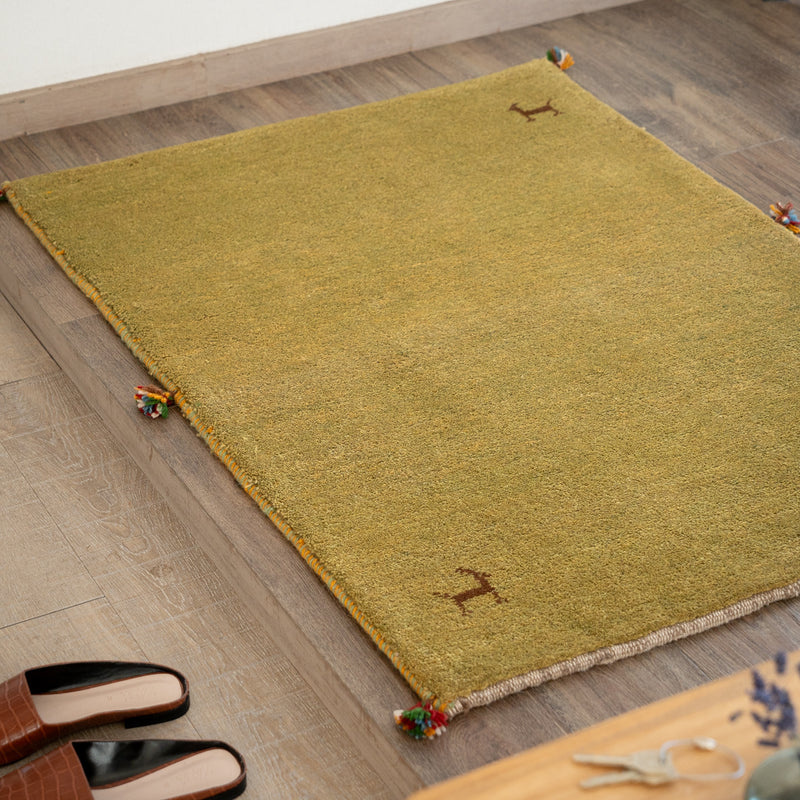 ギャッベ　ペルシャ手織り絨毯　ラグ　83×120cm