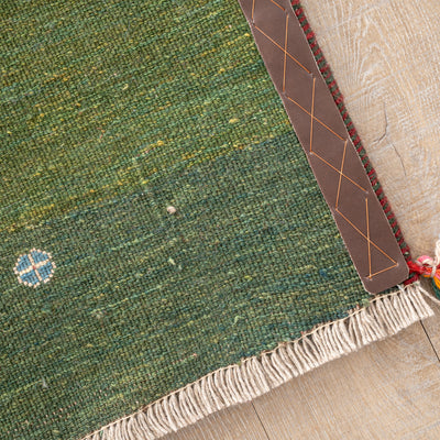 ギャッベ　ペルシャ手織り絨毯　ラグ　150×200cm