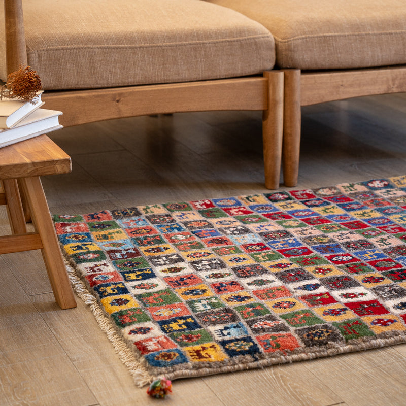 ギャッベ　ペルシャ手織り絨毯　玄関マット　68×92cm