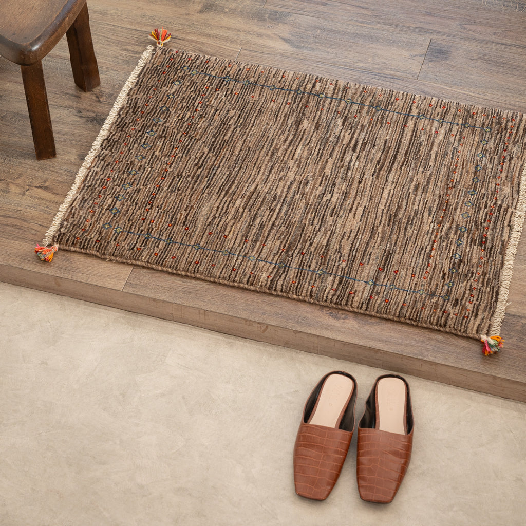 ギャッベ ペルシャ手織り絨毯 玄関マット 63×85cm – Persiadirect