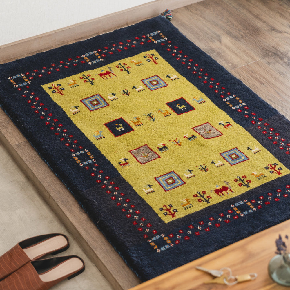 ギャッベ ペルシャ手織り絨毯 ラグ 83×126cm – Persiadirect