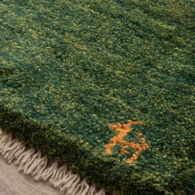 グリーンのペルシャ手織りギャッベ絨毯40x60cmサイズ。商品写真ズーム