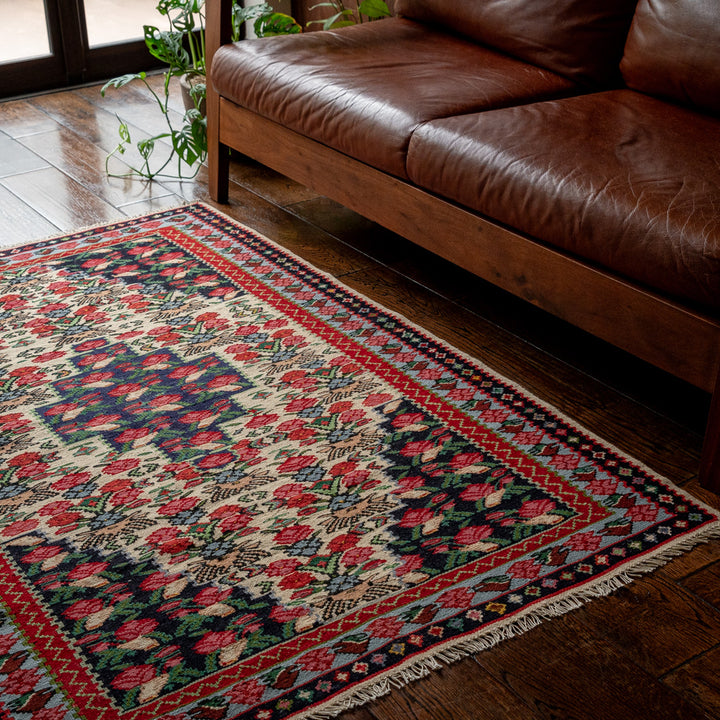 ペルシャ手織りキリム ウール ラグ ビージャール 102×152cm – Persiadirect