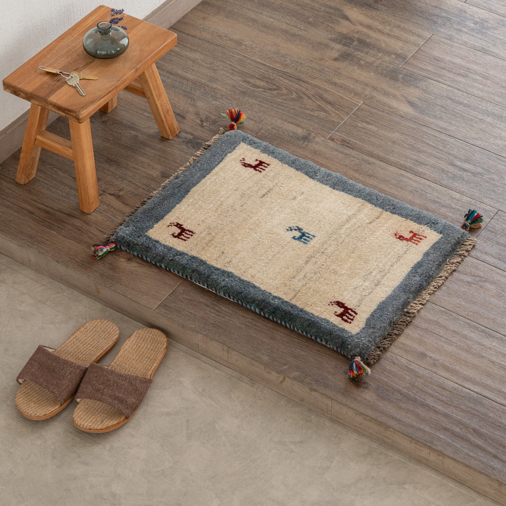 ギャッベ ペルシャ手織り絨毯 玄関マット 41×56cm – Persiadirect