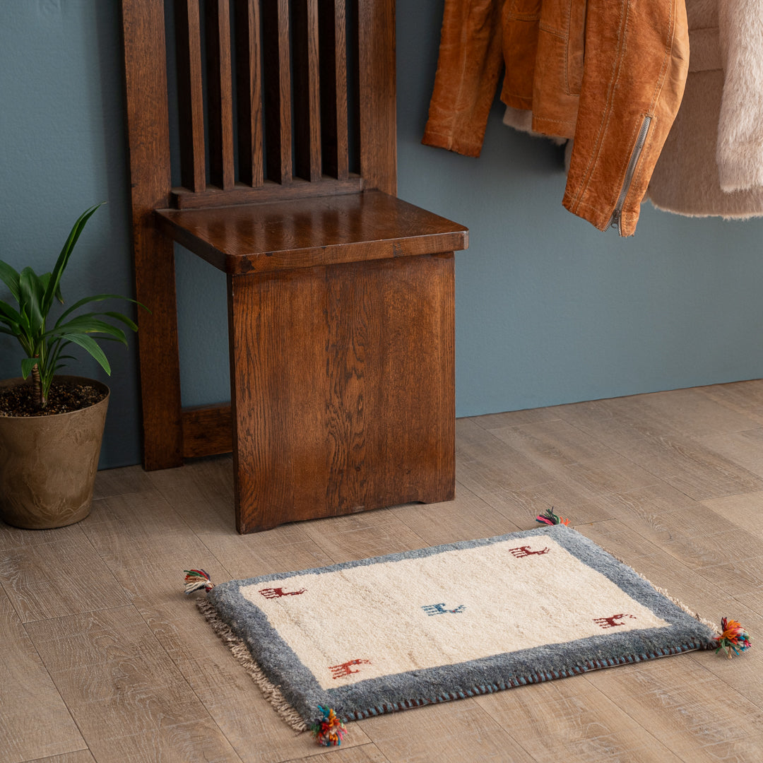 ギャッベ ペルシャ手織り絨毯 玄関マット 41×56cm – Persiadirect