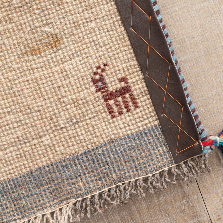ギャッベ ペルシャ手織り絨毯 玄関マット 41×56cm – Persiadirect