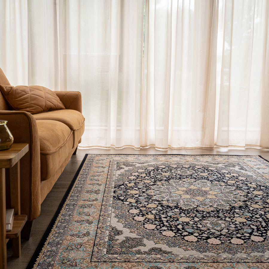 ペルシャ絨毯　 ウールラグ 大230✖️150センチ ペルシャ絨毯 ウールラグ 大230✖️150センチ ペルシャ絨毯 ウールラグ