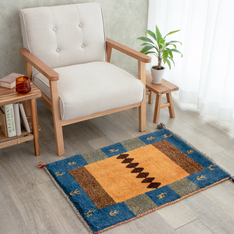 ギャッベ　ペルシャ手織り絨毯　玄関マット　63×88cm