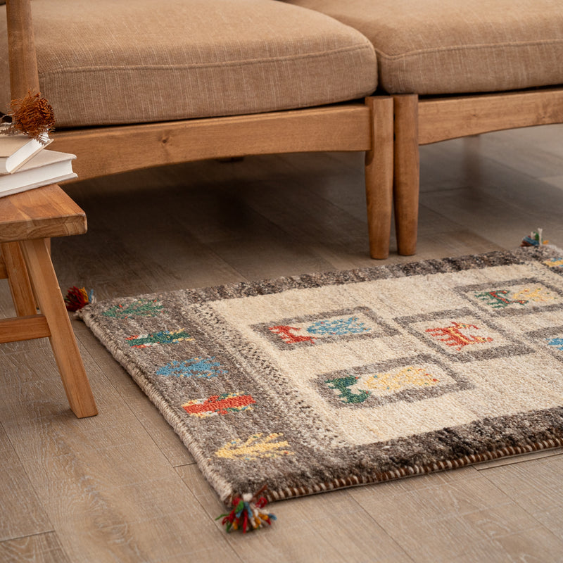 ギャッベ　ペルシャ手織り絨毯　玄関マット　62×80cm