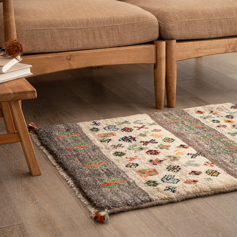 ギャッベ　ペルシャ手織り絨毯　玄関マット　63×88cm