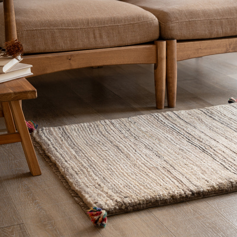 ギャッベ　ペルシャ手織り絨毯　玄関マット　62×82cm