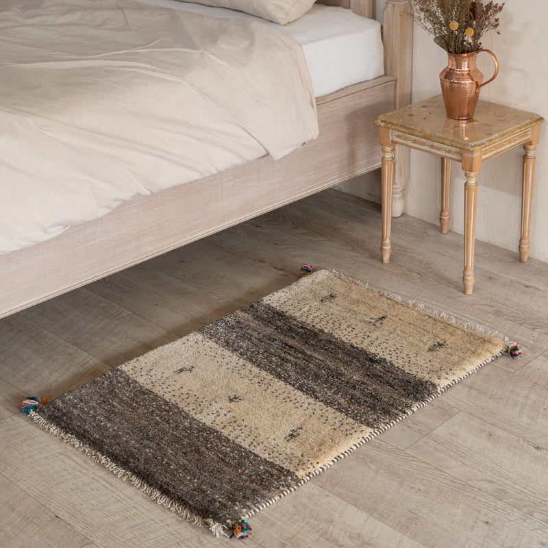 ギャッベ ペルシャ手織り絨毯 玄関マット 57×89cm – Persiadirect
