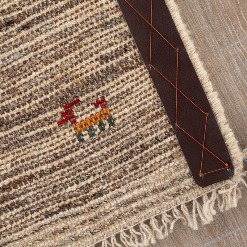 ギャッベ　ペルシャ手織り絨毯　玄関マット　52.5×75.5cm