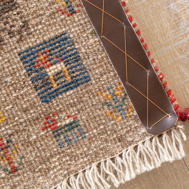 ギャッベ　ペルシャ手織り絨毯　玄関マット　47×79cm