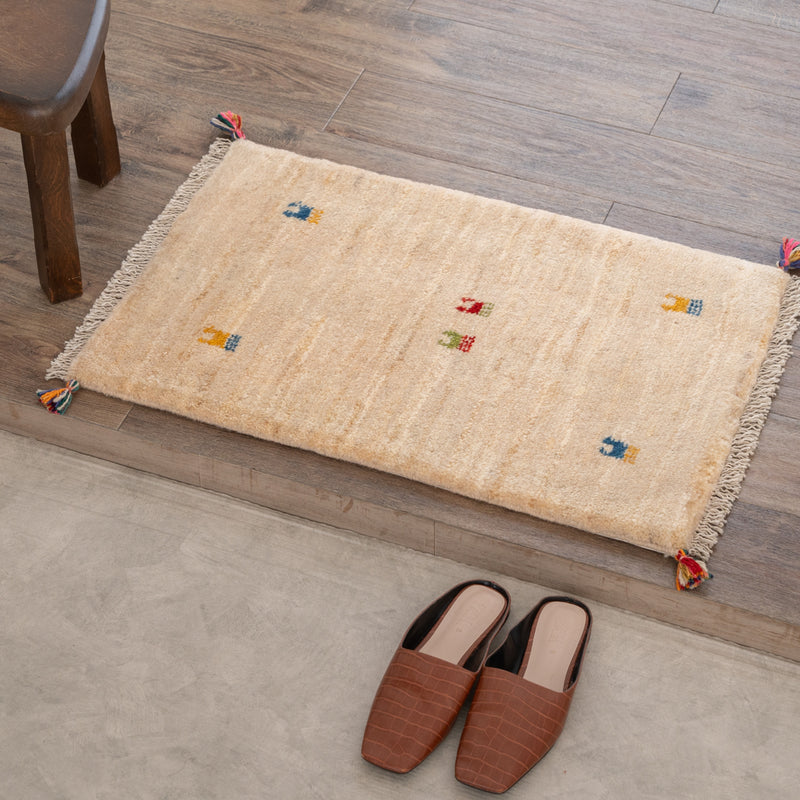 ギャッベ　ペルシャ手織り絨毯　玄関マット　50×74cm