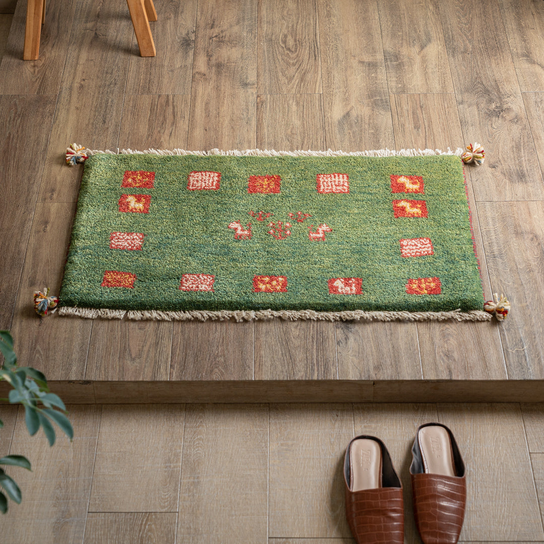 ギャッベ ペルシャ手織り絨毯 玄関マット 50×81cm – Persiadirect