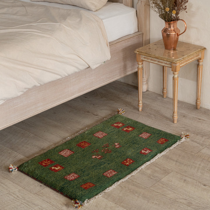 ギャッベ ペルシャ手織り絨毯 玄関マット 50×81cm – Persiadirect