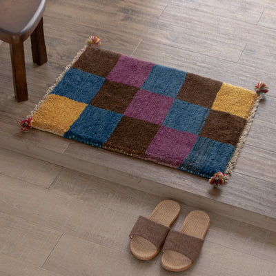 ギャッベ　ペルシャ手織り絨毯　玄関マット　52×69cm