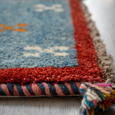 ギャッベ　ペルシャ手織り絨毯　座布団　44×40cm