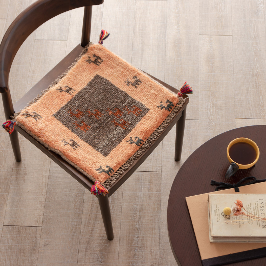 MS13966 ペルシャ手織りギャッベ 座布団 – Persiadirect