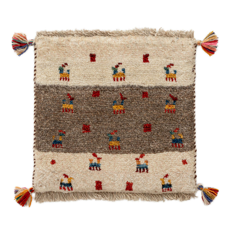 ギャッベ　ペルシャ手織り絨毯　座布団　41×40cm