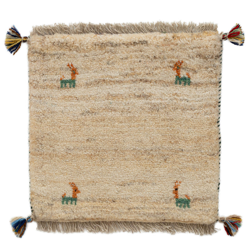 ギャッベ　ペルシャ手織り絨毯　座布団　44×43cm