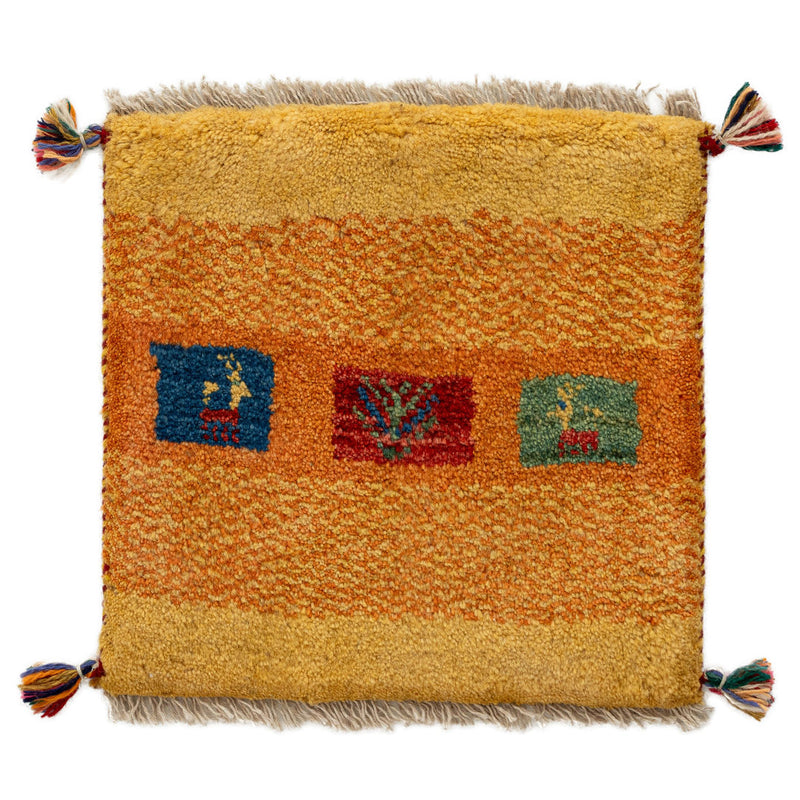 ギャッベ　ペルシャ手織り絨毯　座布団　42×41cm