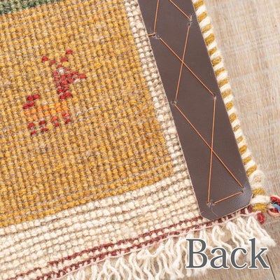 ギャッベ　ペルシャ手織り絨毯　座布団　37×38cm