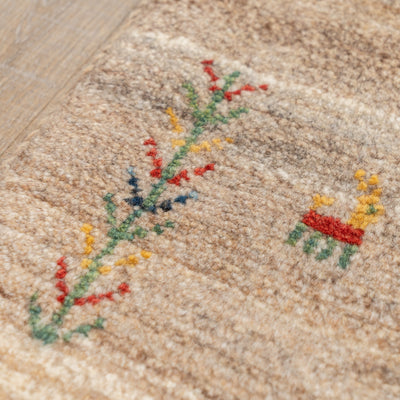 ギャッベ　ペルシャ手織り絨毯　座布団　37×39cm