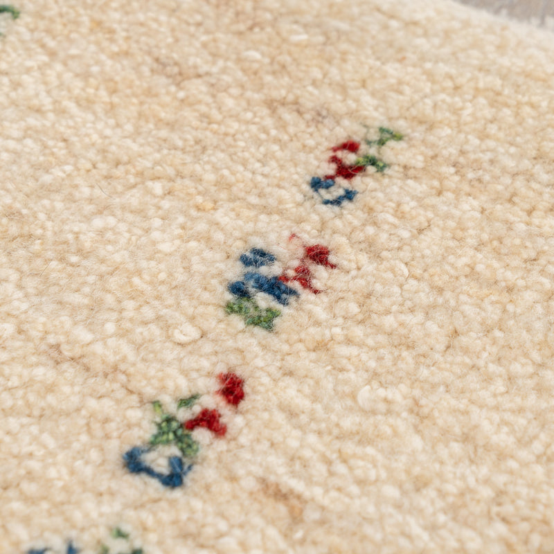 ギャッベ　ペルシャ手織り絨毯　座布団　40×39cm