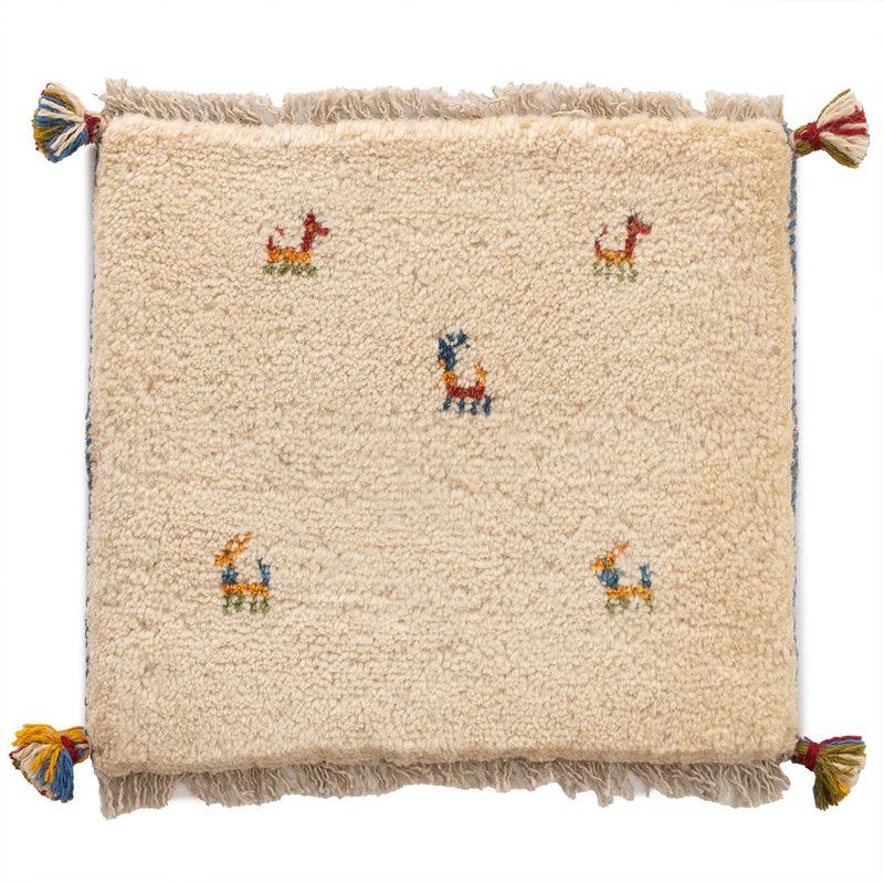 ギャッベ　ペルシャ手織り絨毯　座布団　43×40cm